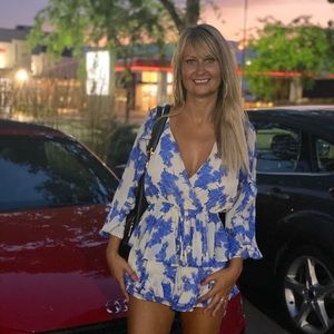 Meet your Posher, Rhonda